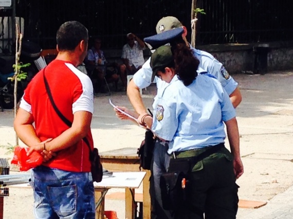 Ελεγχοι απο την Τουριστικη Αστυνομια