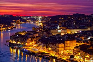 hill-with-old-town-of-Porto-at-sunset-close-up-Portugal-1400